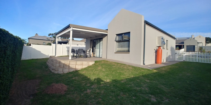 2 Bedroom Property for Sale in Reebok Western Cape